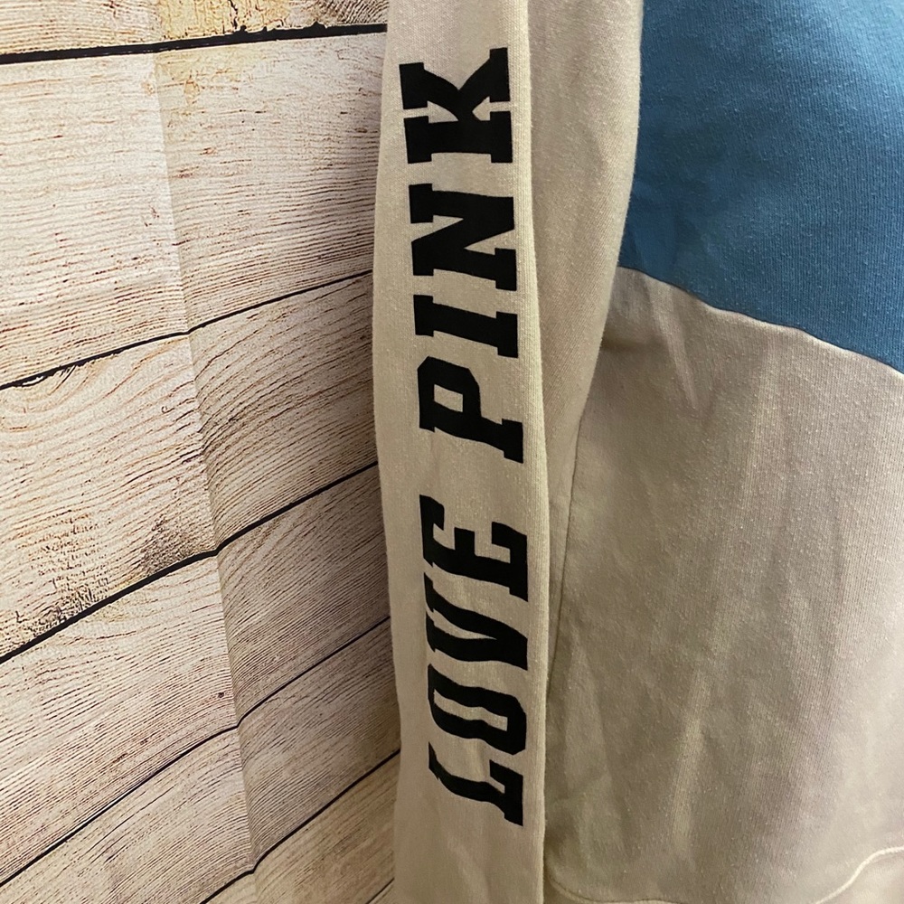 ⚠️Victoria’s Secret Everyday Lounge Quarter Zip - Picture 3 of 6